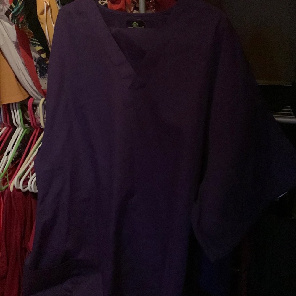 Natural uniforms size 5x scrub set purple